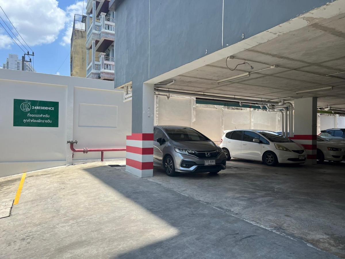 24Residence Siriraj Bangkok Exterior foto